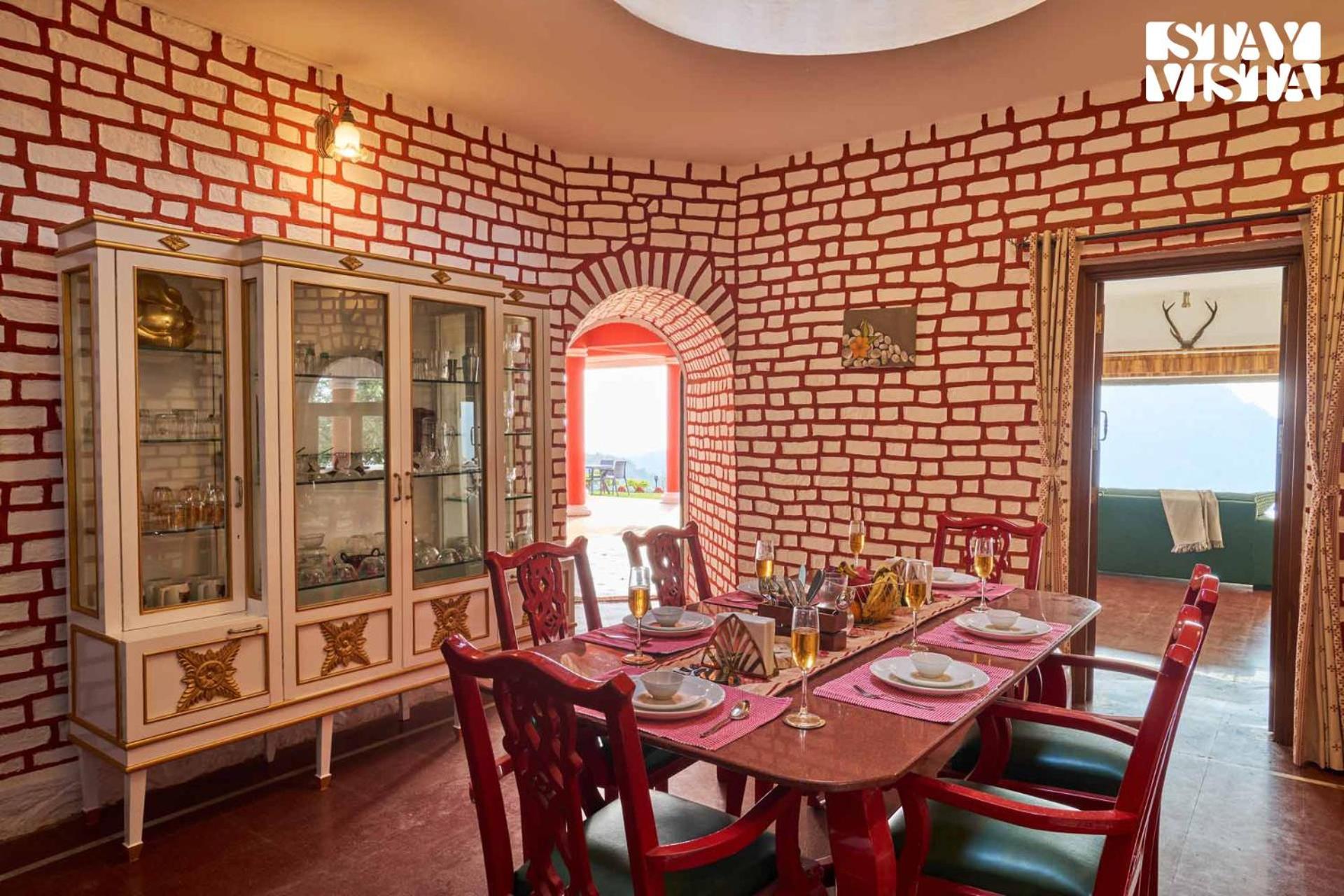 Stayvista At Cliffhanger Solitude With Balcony, Lawn Kolhapur Exterior photo