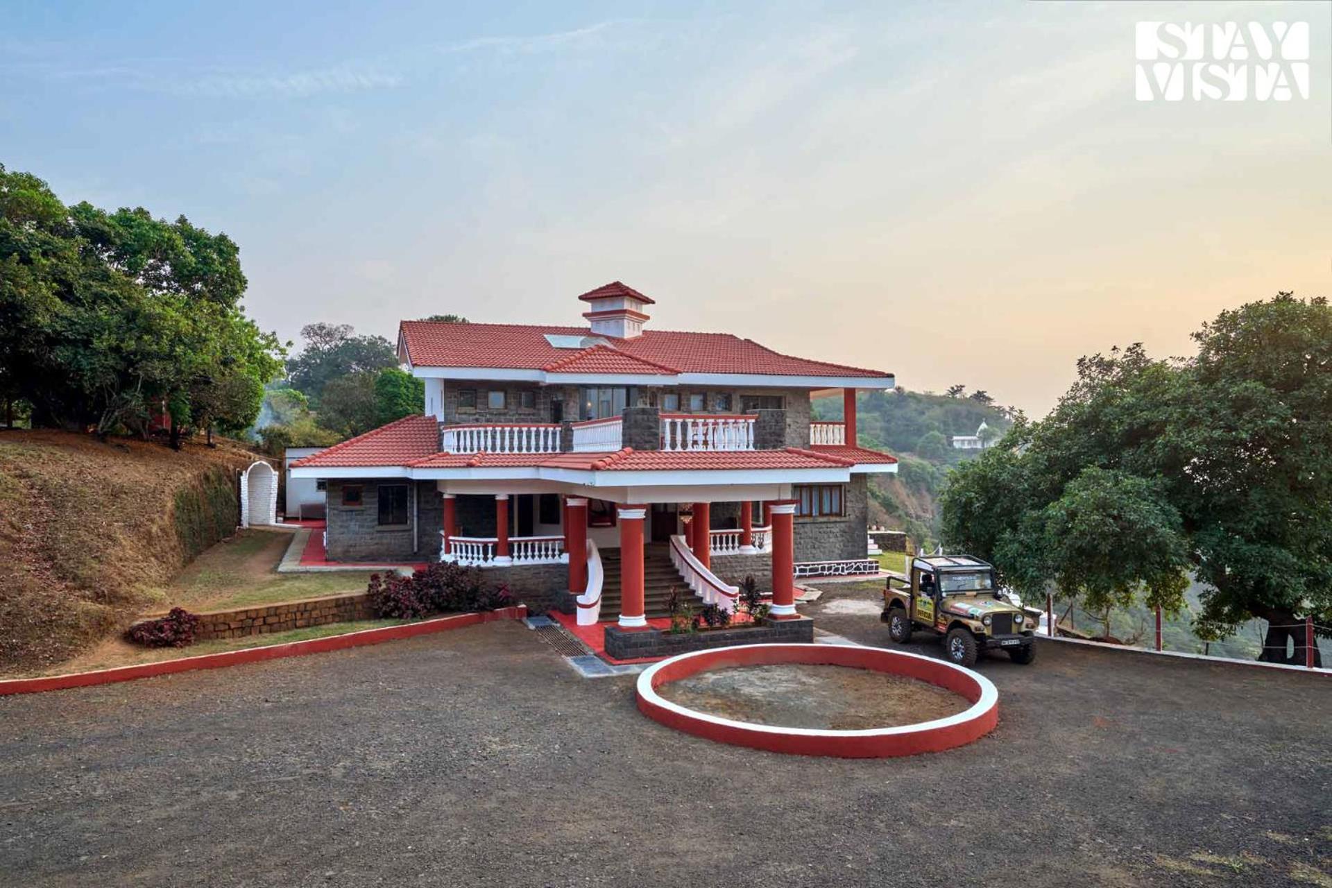 Stayvista At Cliffhanger Solitude With Balcony, Lawn Kolhapur Exterior photo